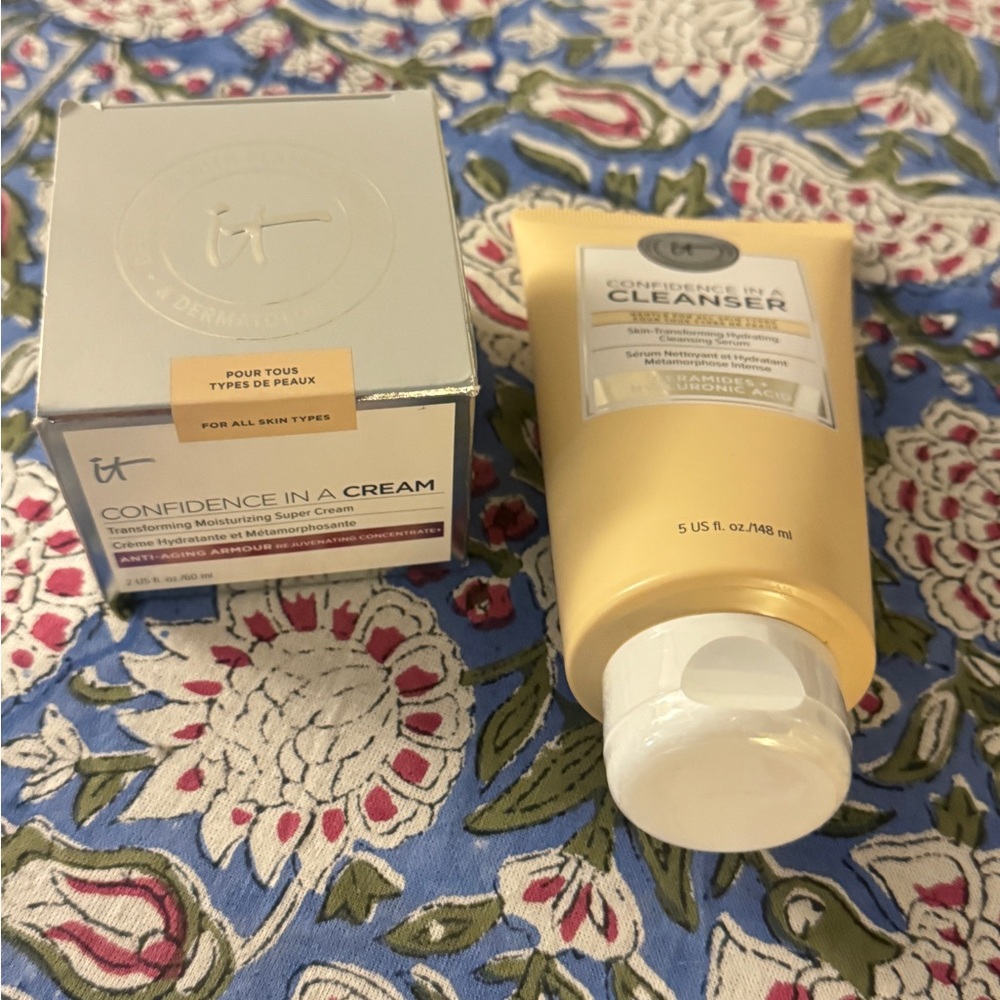 NEW IT Cosmetics Full Size Confidence in a Cream Cleanser and Cream Set